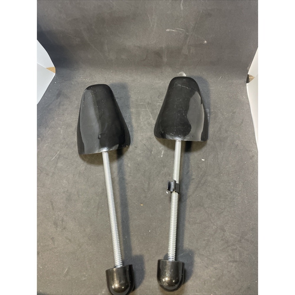 Shoe Trees for Men  Shoe Shaper Plastic For Slip On , Sneakers, Boots, Dress